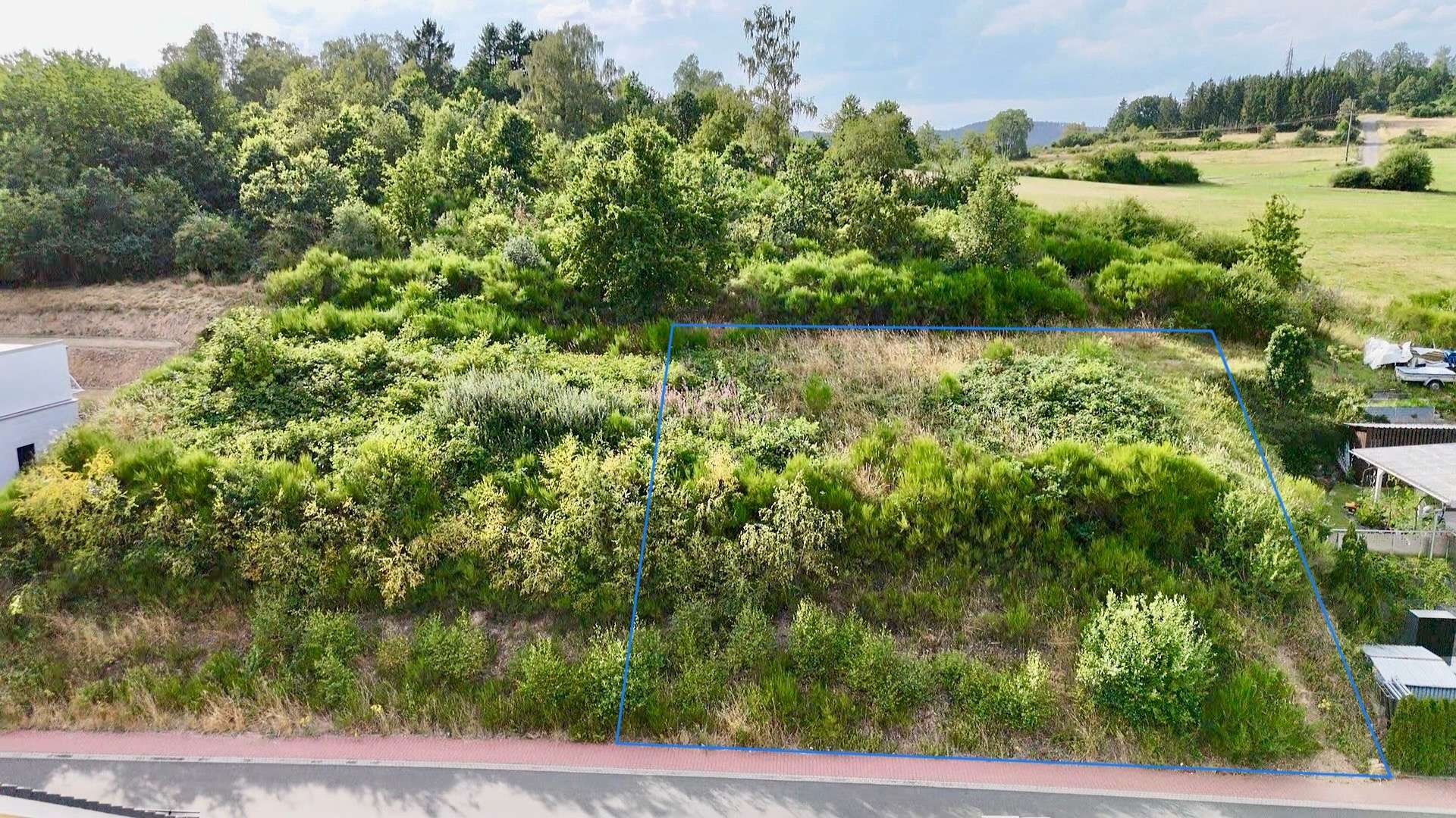Vollerschlossenes Baugrundstück in Eibelshausen